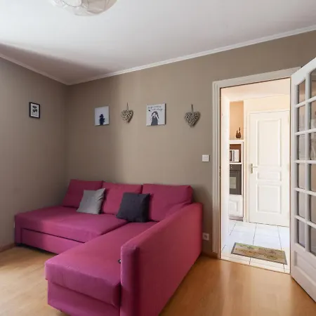 شقة Cozy In With Heating Facility *