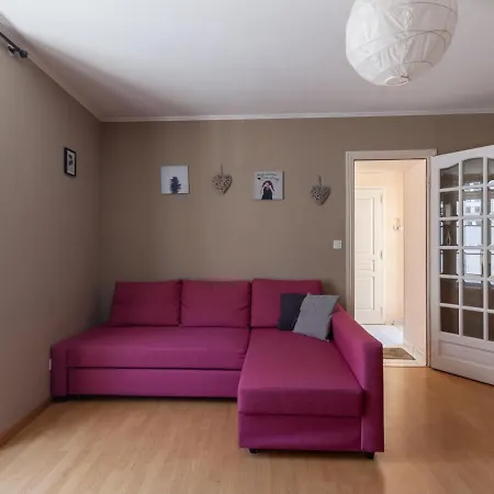 شقة Cozy In With Heating Facility