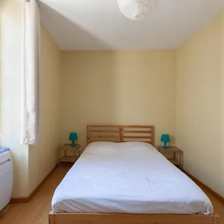 Cozy In With Heating Facility شقة *